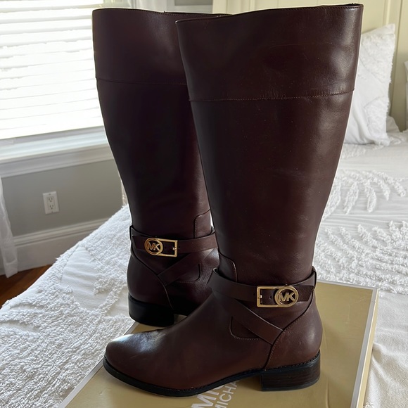 Michael Kors Bryce tall mocha leather boot - Picture 1 of 8